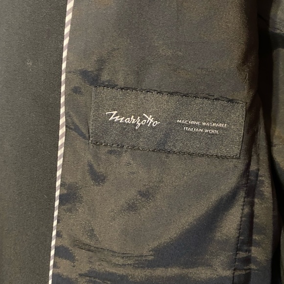 Banana Republic suit separate - Picture 3 of 7